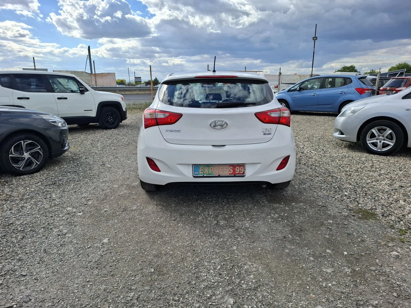 Hyundai I30 1.6 GDI , снимка 15 - Автомобили и джипове - 56198449