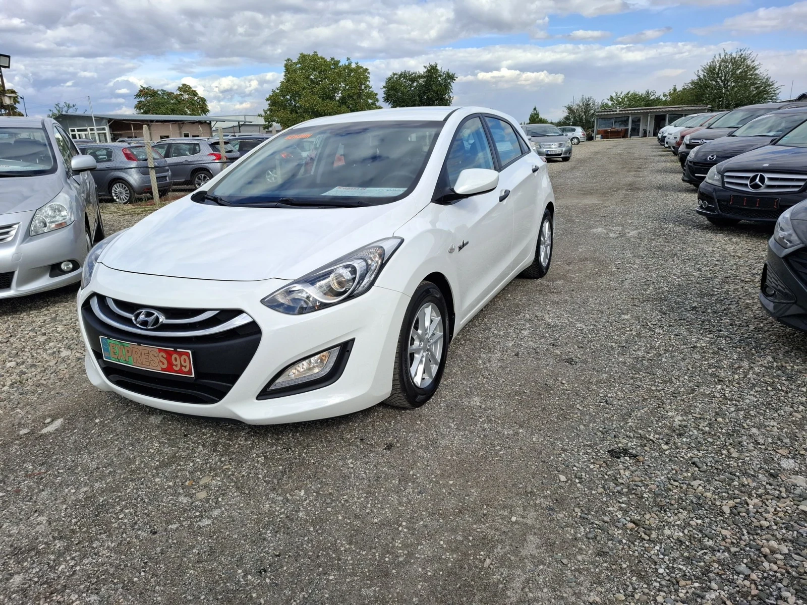 Hyundai I30 1.6 GDI , снимка 4 - Автомобили и джипове - 56198449