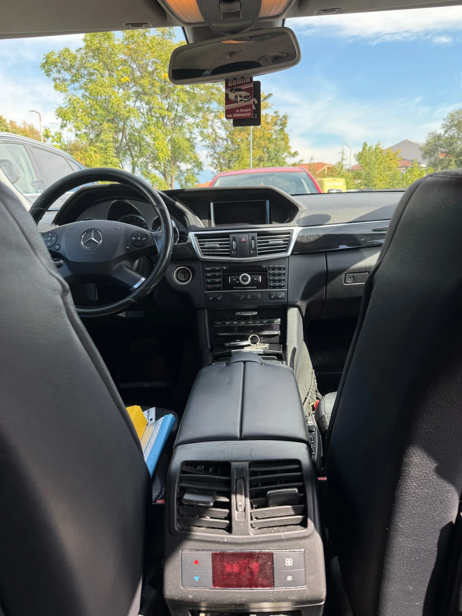 Mercedes-Benz E 350, снимка 11 - Автомобили и джипове - 56331696
