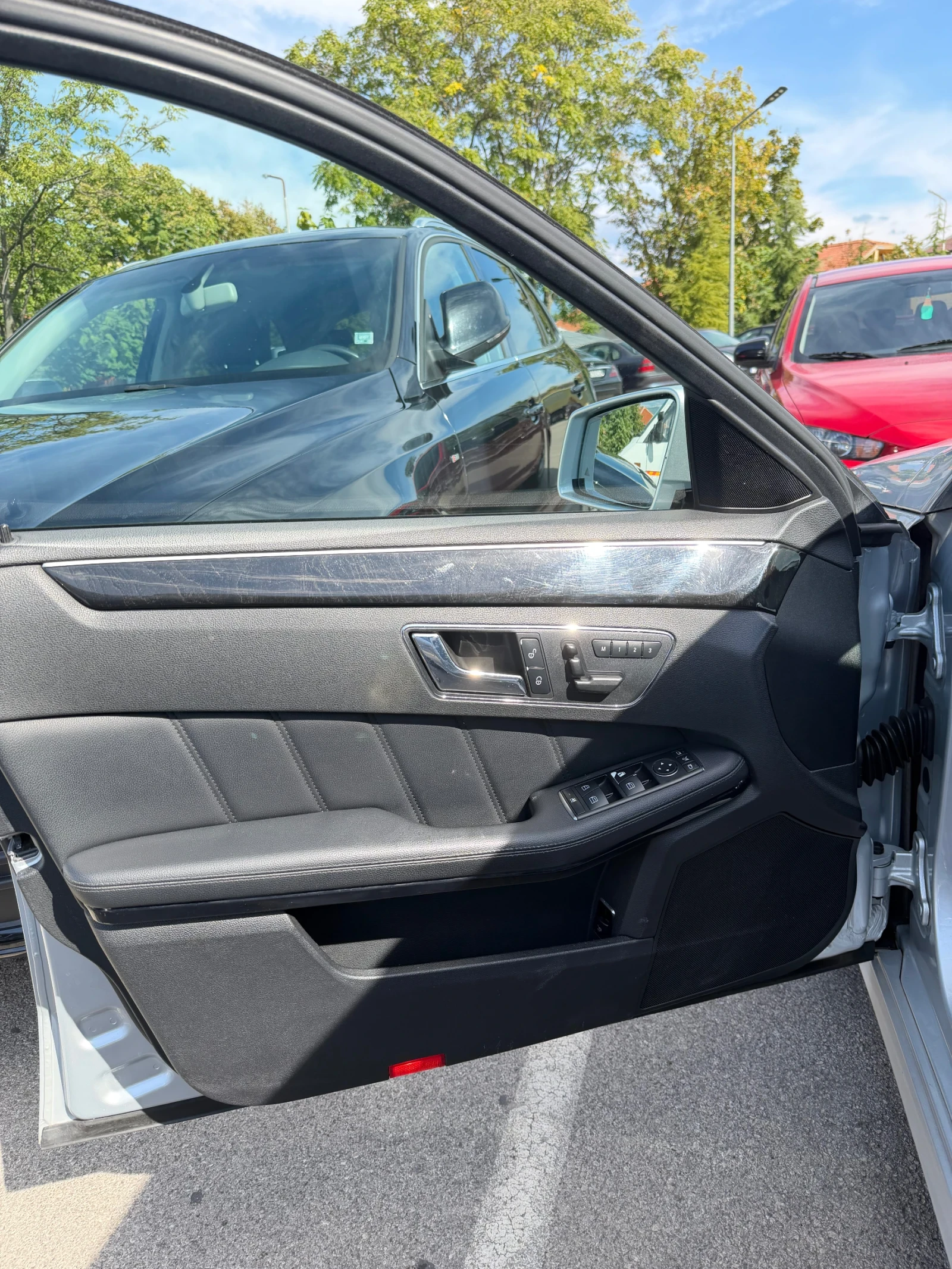 Mercedes-Benz E 350, снимка 5 - Автомобили и джипове - 56331696