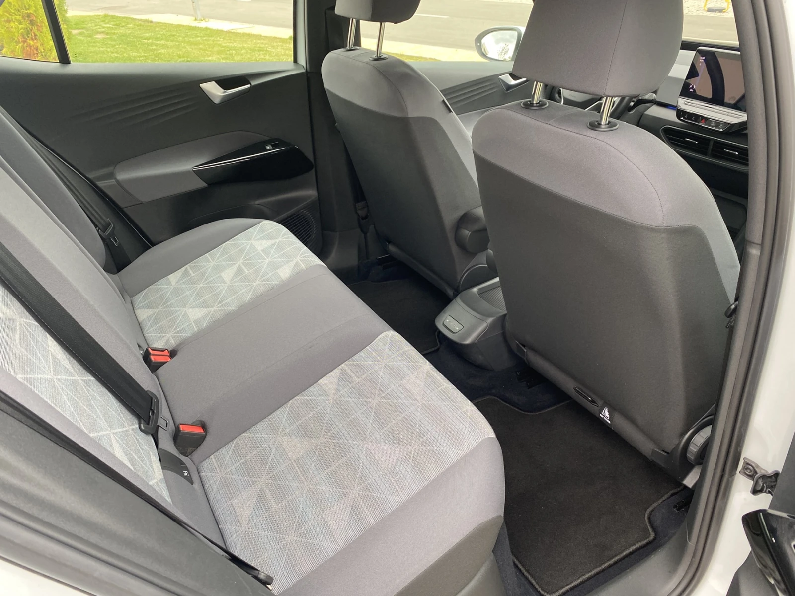 VW ID.3 PRO 58kWh/ Life/ 91.29% SOH | Mobile.bg � ����������� 13