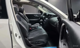 Infiniti QX70, снимка 12