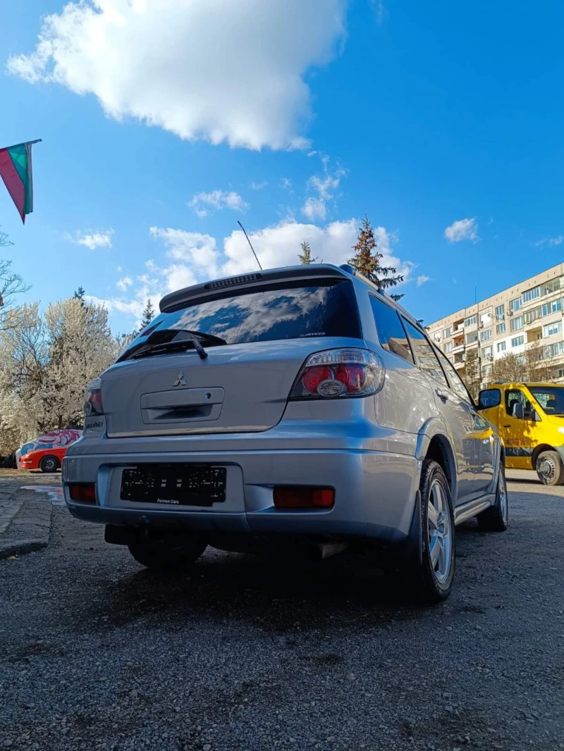 Mitsubishi Outlander Дакар, снимка 4 - Автомобили и джипове - 48518507