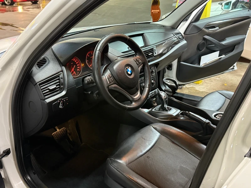BMW X1, снимка 10 - Автомобили и джипове - 50421600