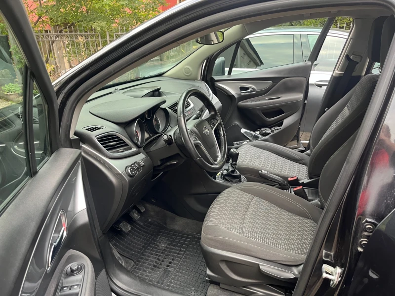 Opel Mokka 1.6 ГАЗ, снимка 9 - Автомобили и джипове - 52045796