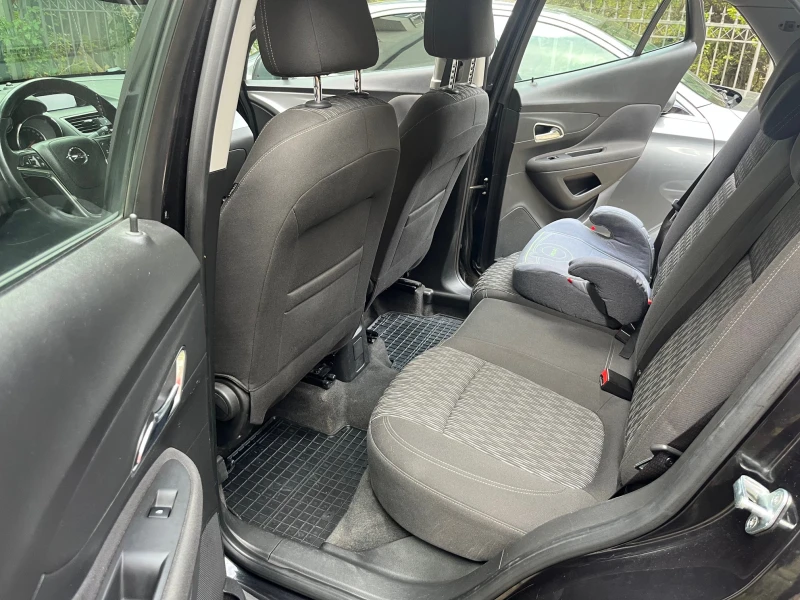 Opel Mokka 1.6 ГАЗ, снимка 13 - Автомобили и джипове - 52045796