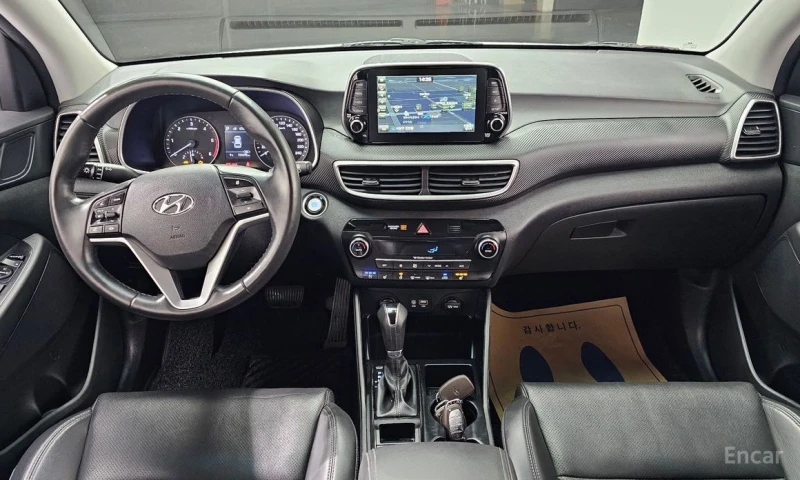 Hyundai Tucson, снимка 7 - Автомобили и джипове - 53439765