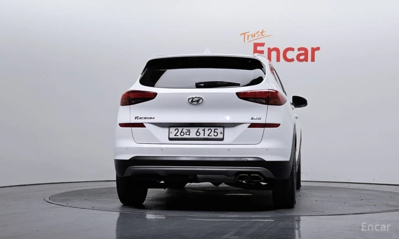 Hyundai Tucson, снимка 4 - Автомобили и джипове - 53439765