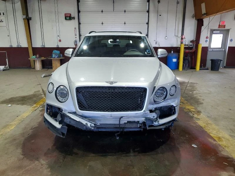 Bentley Bentayga 6.0L 12 All wheel drive | Mobile.bg � ����������� 12
