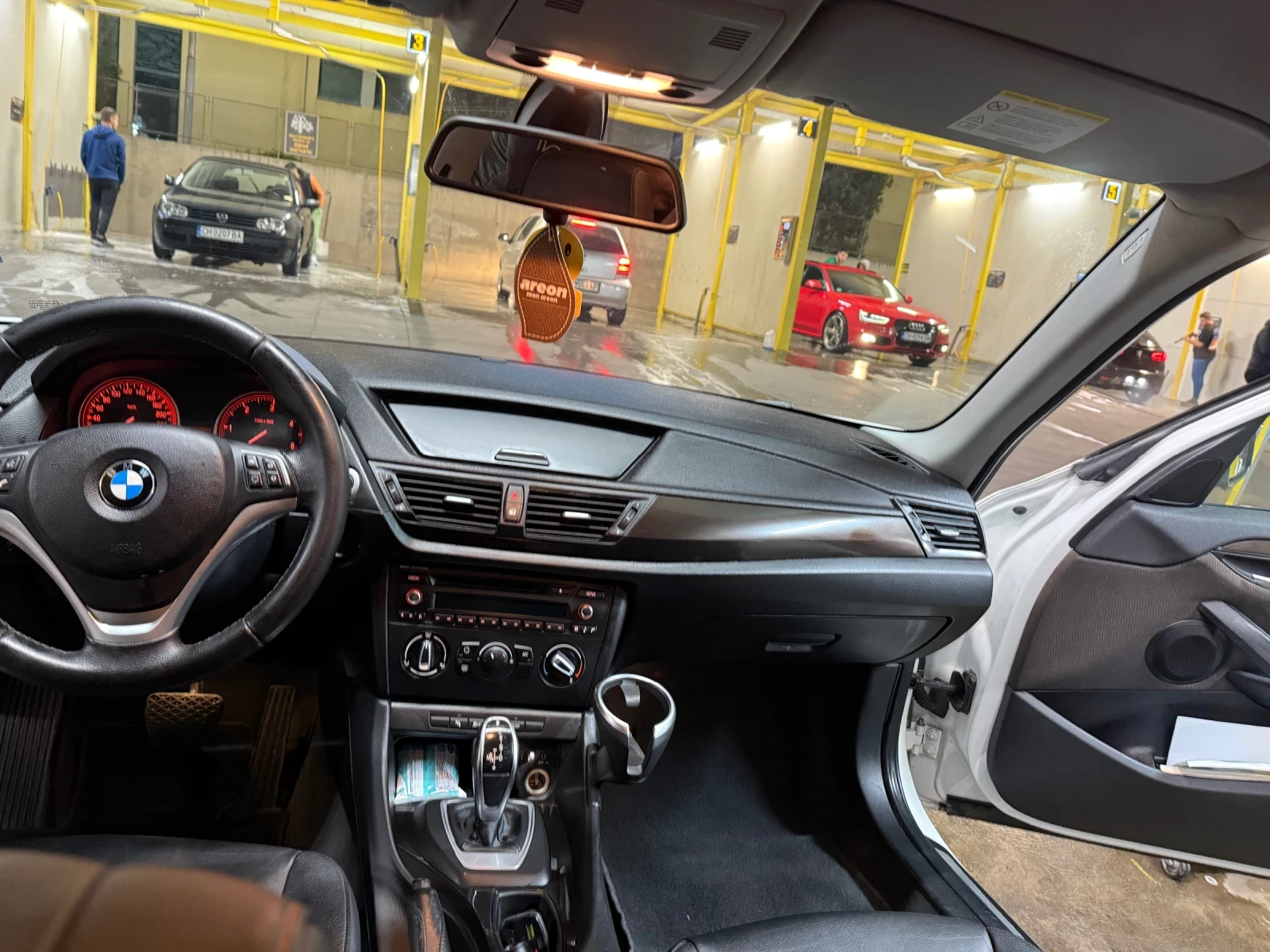 BMW X1  - изображение 9