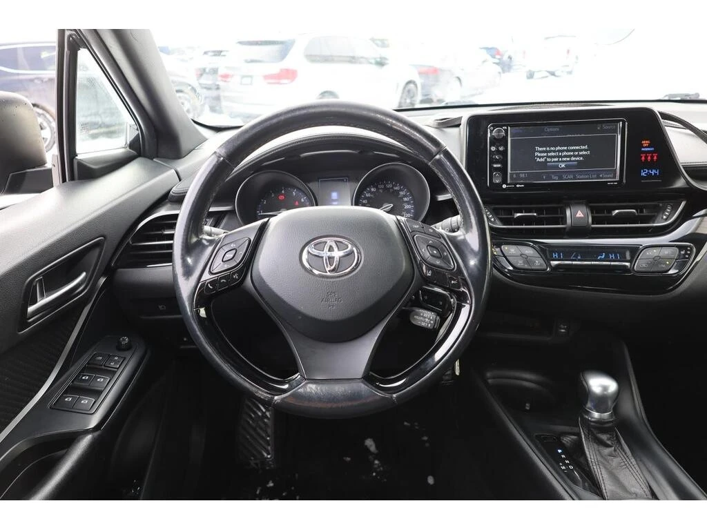 Toyota C-HR * XLE CAMERA| HEATED SEAT| BLUETOOTH| ALLOYS * CAR | Mobile.bg � ����������� 12