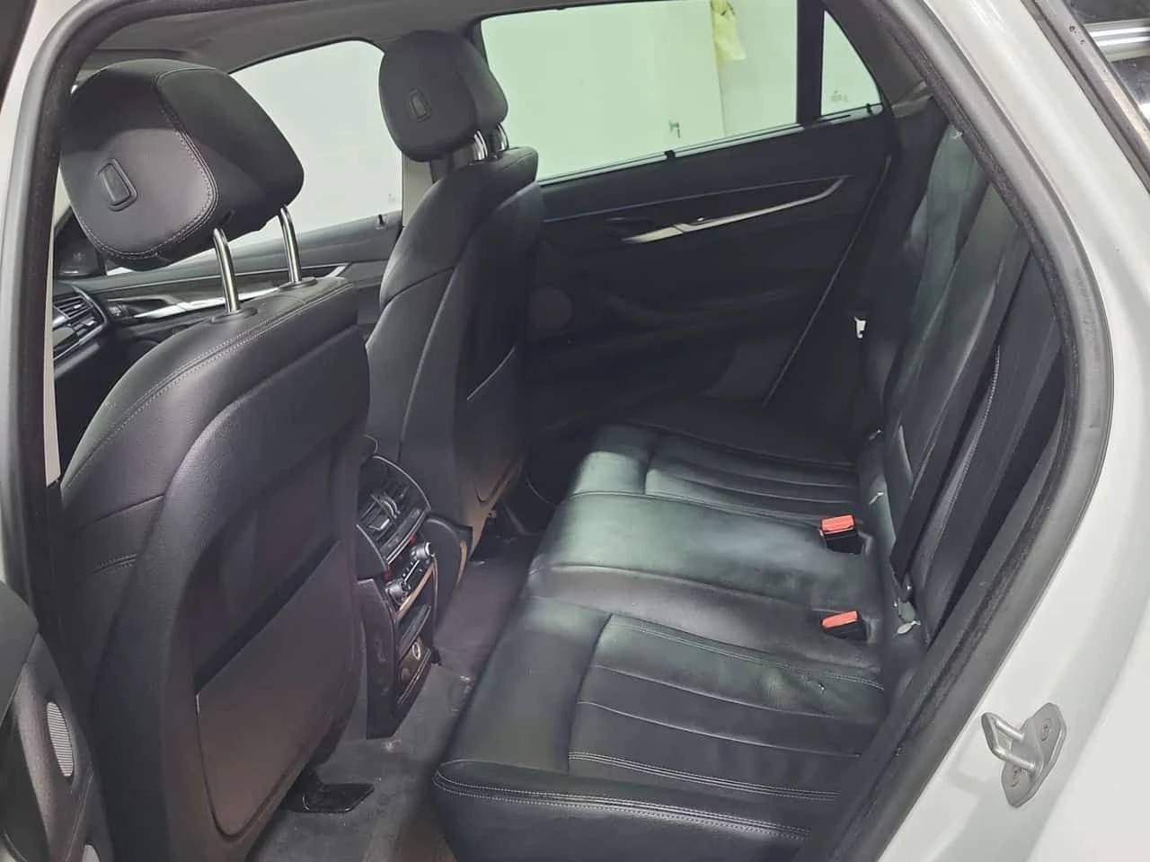 BMW X6 * XDRIVE35I * ПАНО * H/K * ПОДГРЕВИ * CARFAX, снимка 12 - Автомобили и джипове - 54185729