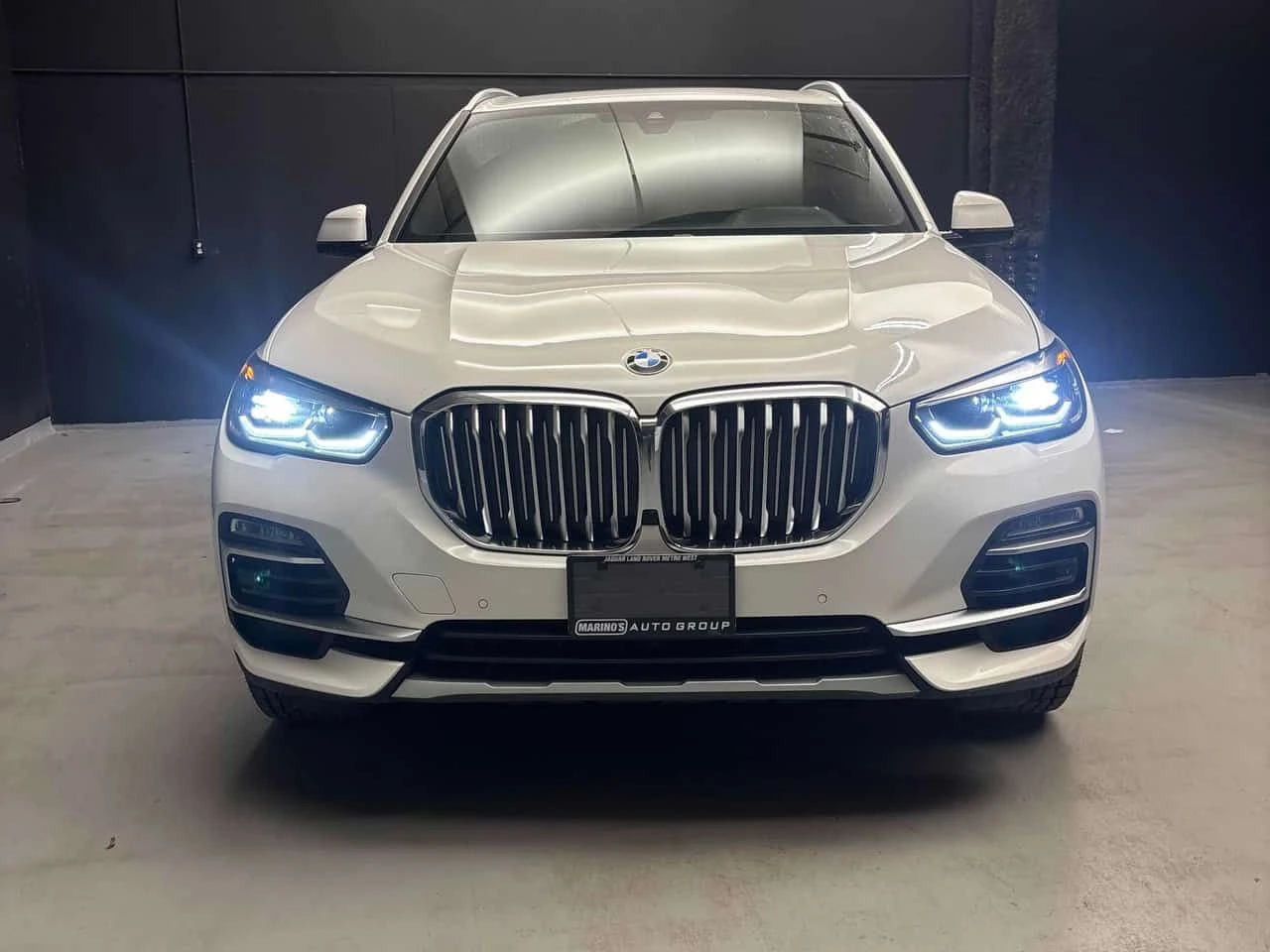 BMW X5 | xDrive40i | CARFAX | ПАНОРАМА | ПОДГРЕВ | , снимка 6 - Автомобили и джипове - 54656303