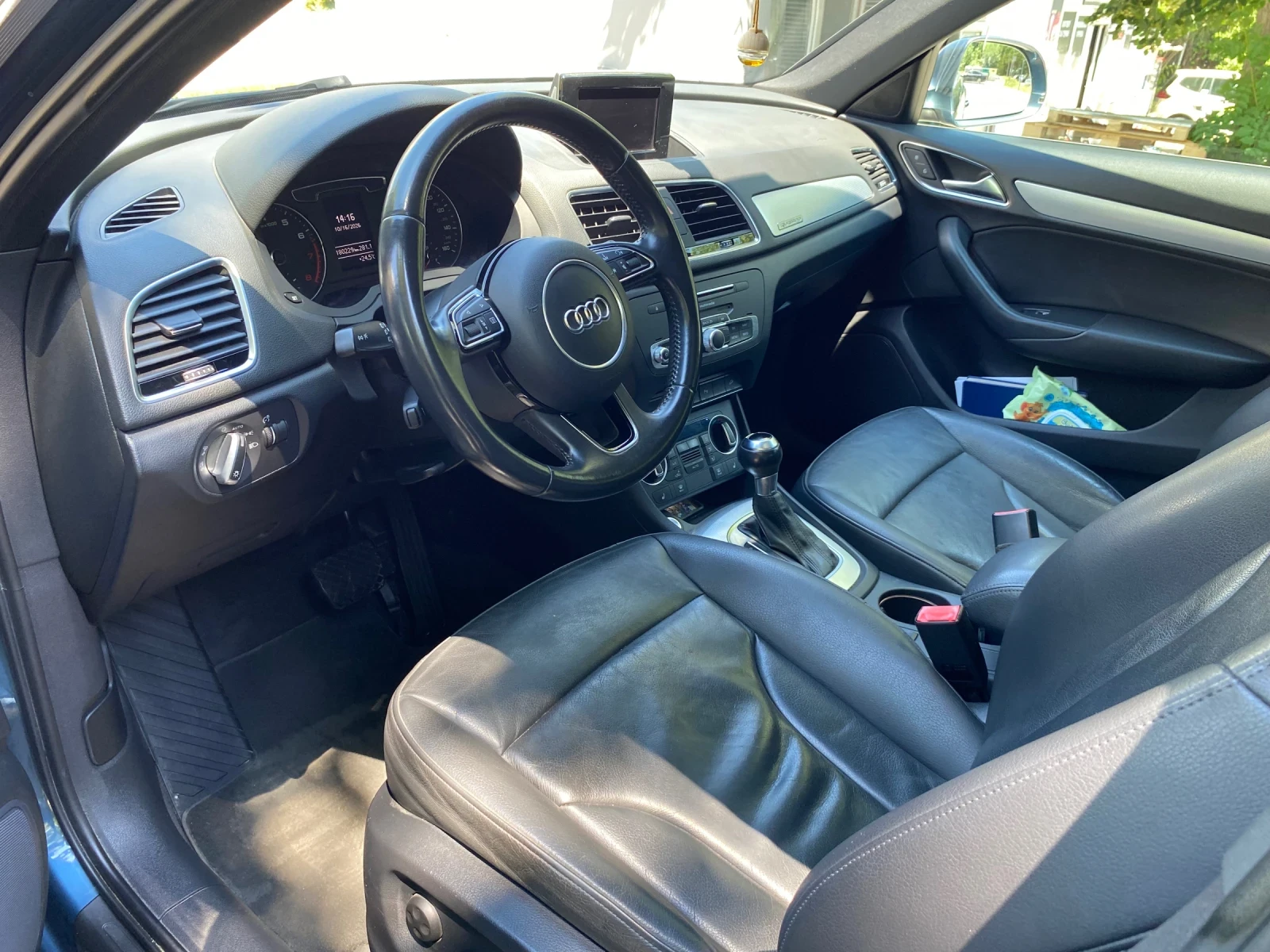 Audi Q3 2.0T Quattro, снимка 4 - Автомобили и джипове - 55195778