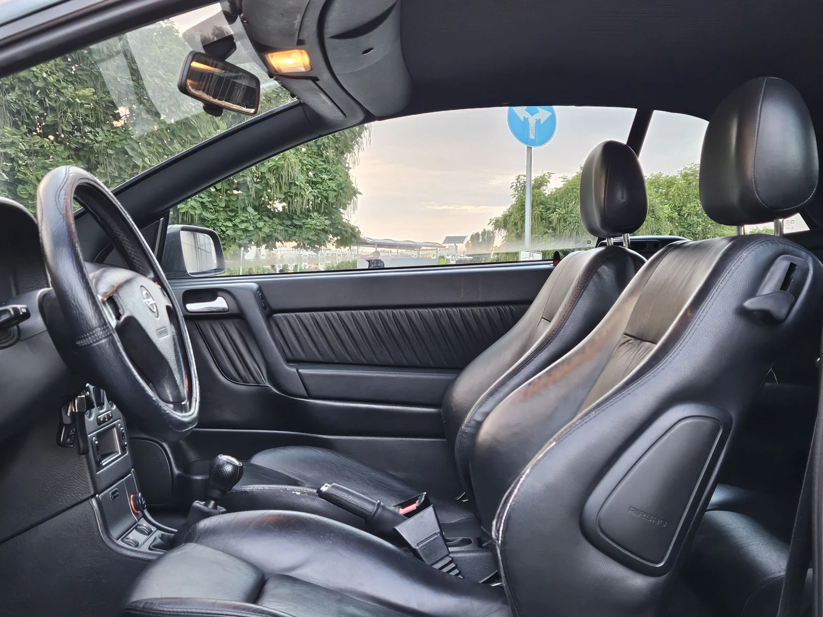 Opel Astra, снимка 4 - Автомобили и джипове - 55436607