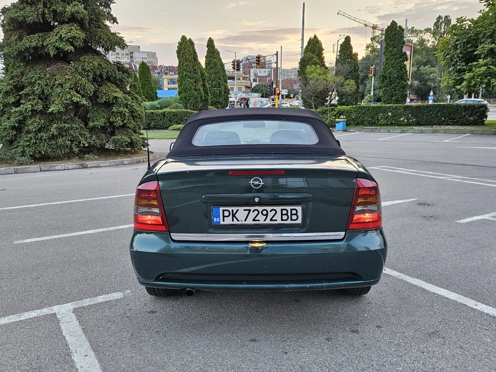 Opel Astra, снимка 12 - Автомобили и джипове - 55436607