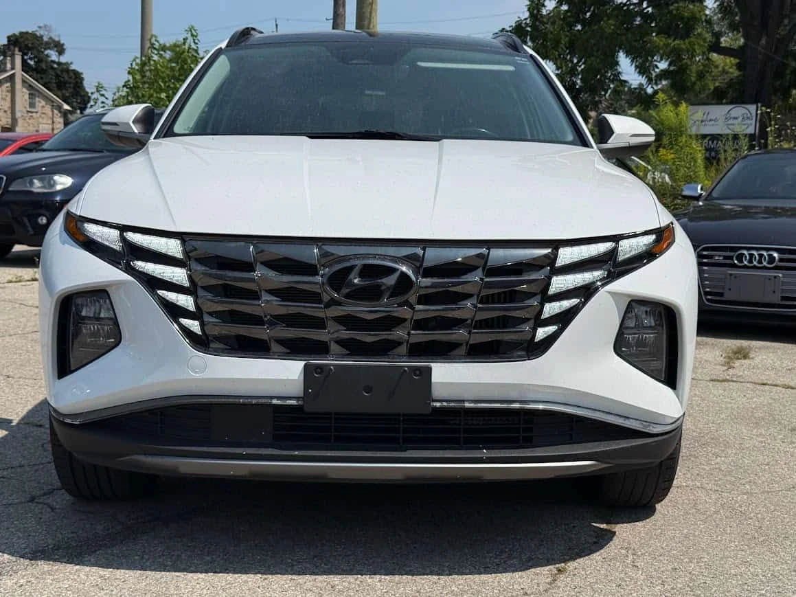 Hyundai Tucson Luxury | CARFAX | АВТОФИНАНСИРАНЕ, снимка 2 - Автомобили и джипове - 55667800