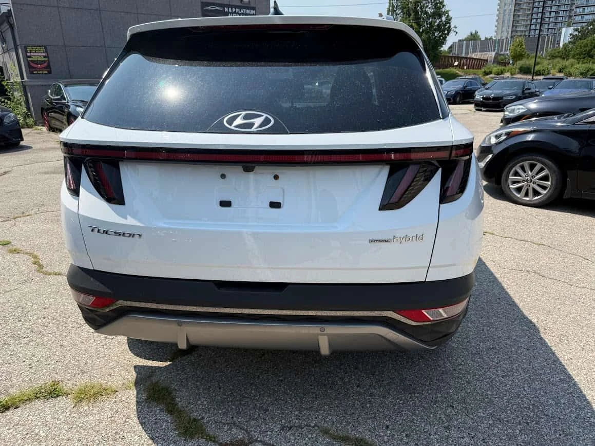 Hyundai Tucson Luxury | CARFAX | АВТОФИНАНСИРАНЕ, снимка 5 - Автомобили и джипове - 55667800