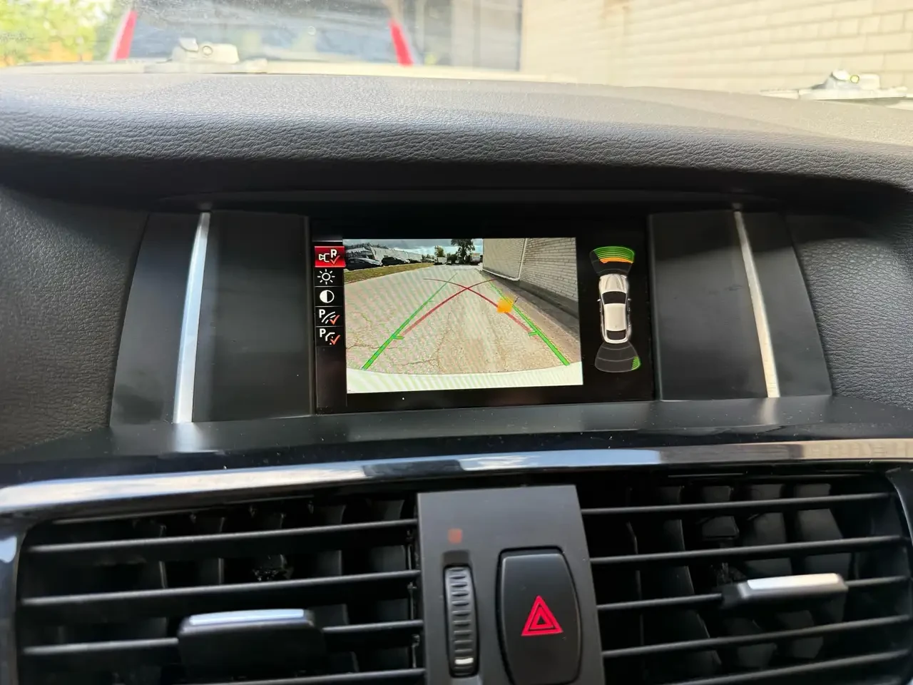 BMW X4, снимка 16 - Автомобили и джипове - 56226904