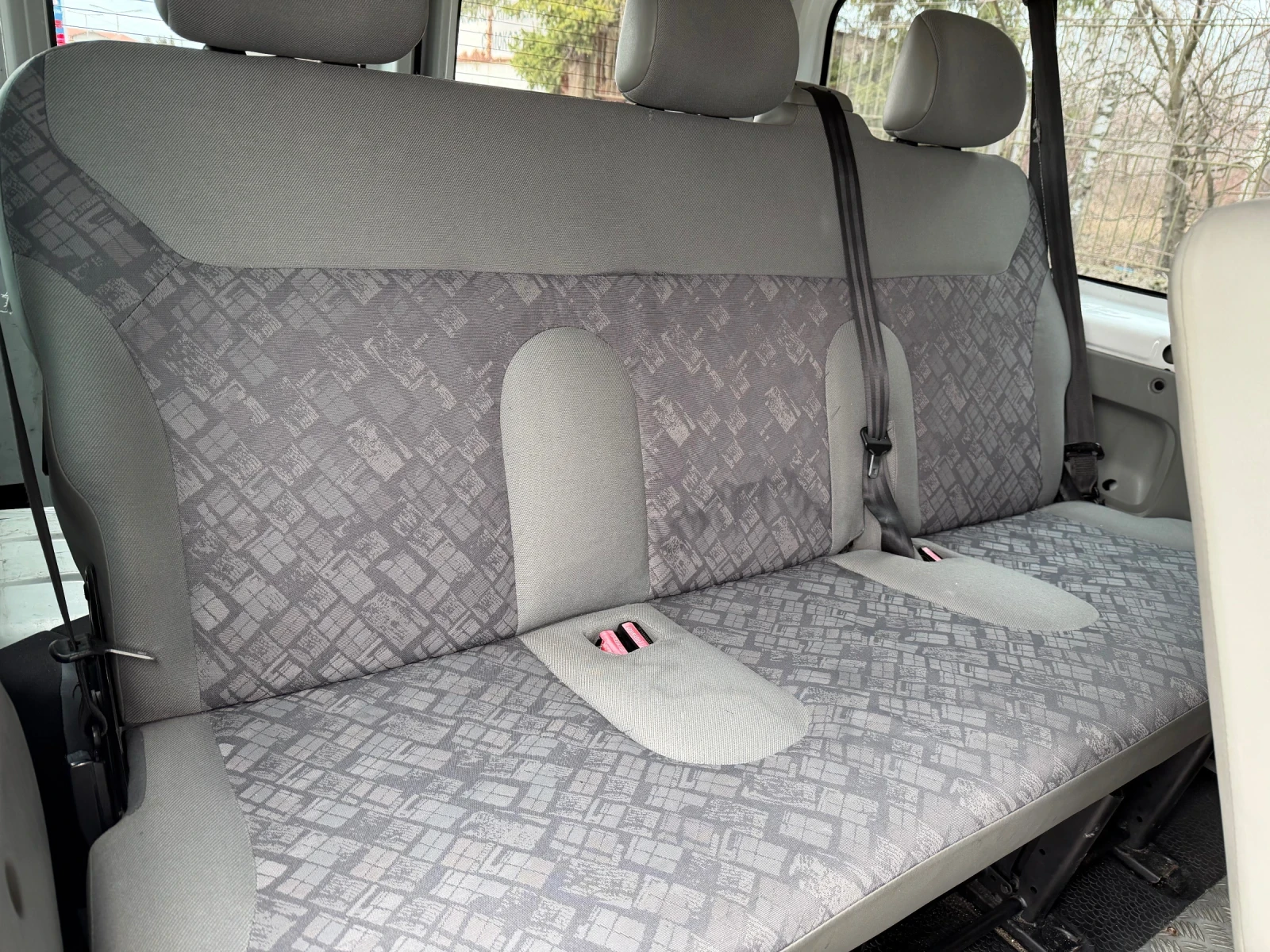 Renault Trafic 1.9DCI, снимка 14 - Бусове и автобуси - 54247227