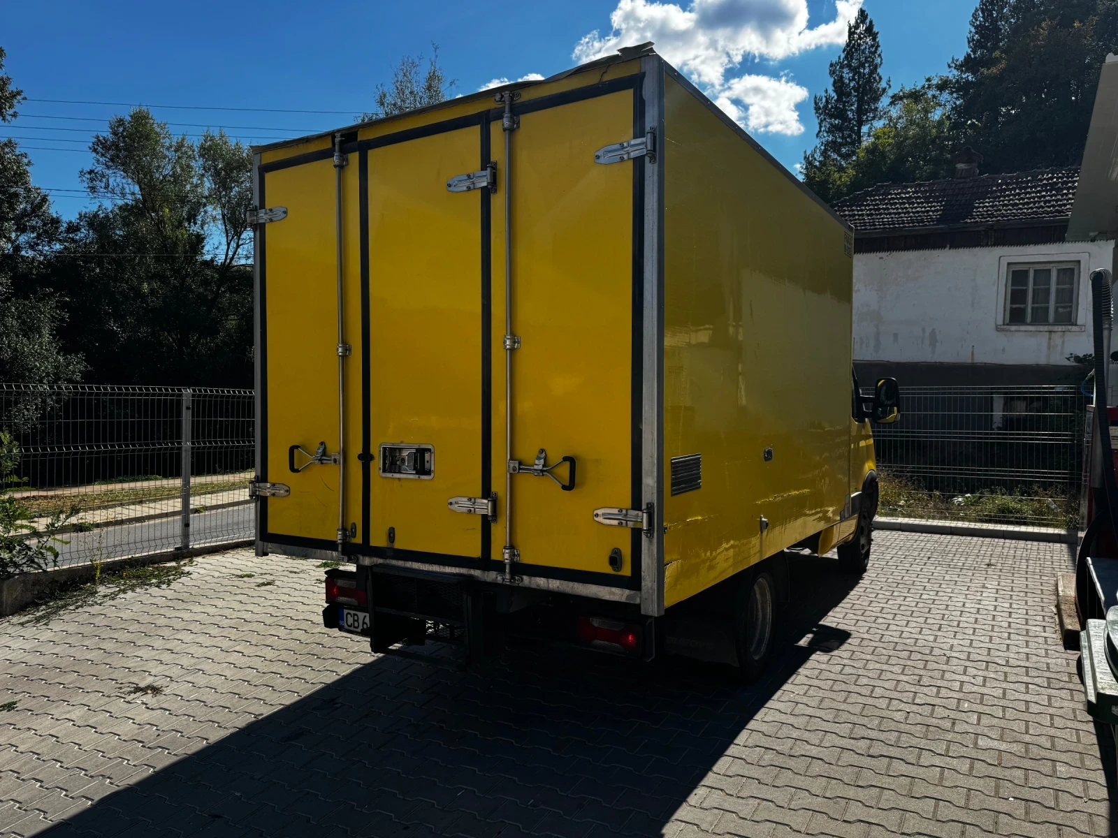 Iveco Daily, снимка 6 - Бусове и автобуси - 56116667