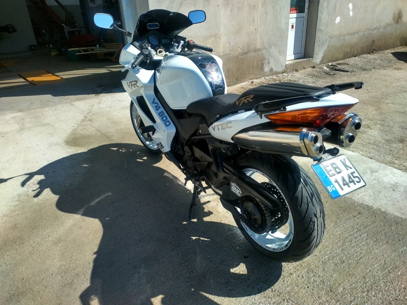 Honda Vfr 800 - v tec, снимка 2 - Мотоциклети и мототехника - 51630041