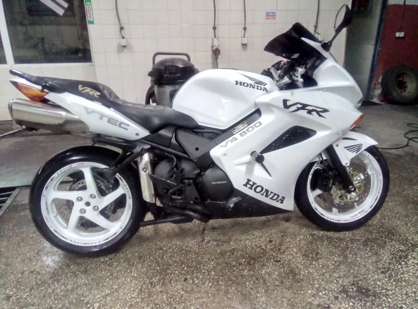 Honda Vfr 800 - v tec - изображение 5