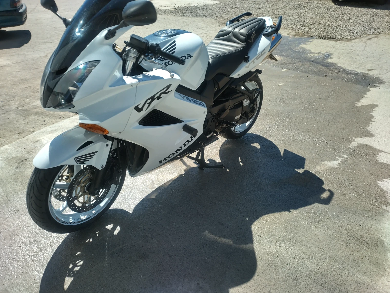 Honda Vfr 800 - v tec - изображение 3