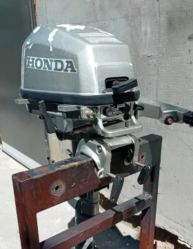 Извънбордов двигател Honda BF 5 L - изображение 1