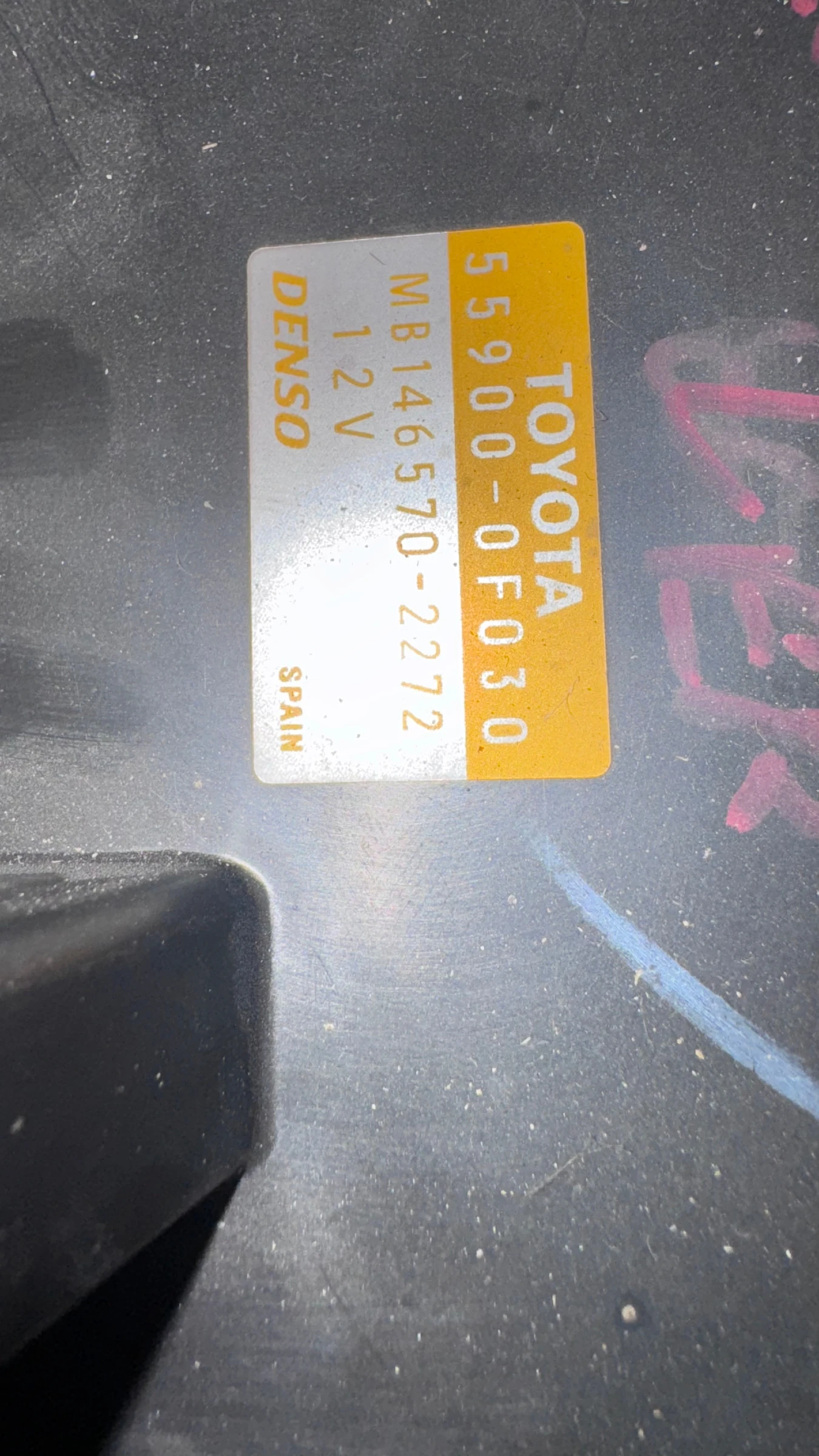   /  /  a Toyota Corolla - 55900-0F030 / MB146570-2272 | Mobile.bg   2