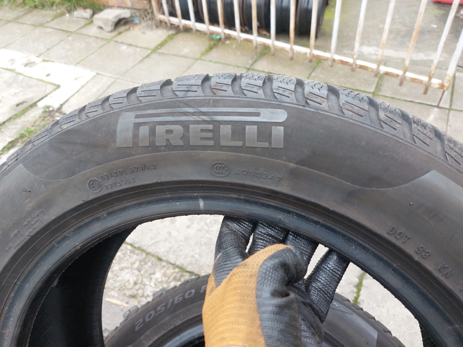 ���� 205/60R17 | Mobile.bg � ����������� 5