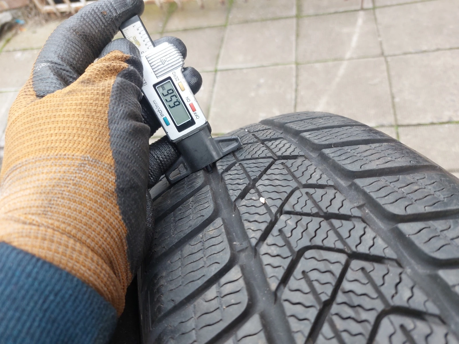 ���� 205/60R17 | Mobile.bg � ����������� 4