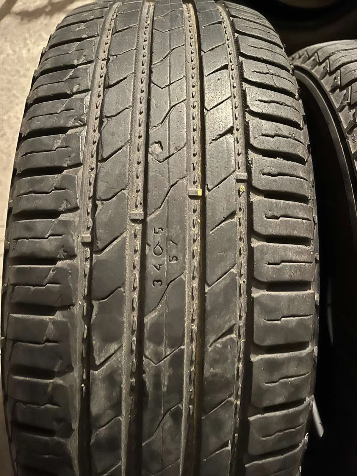 ���� 215/65R16 | Mobile.bg � ����������� 1