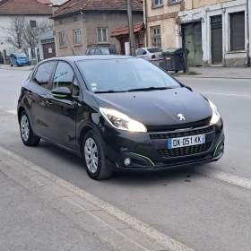 Peugeot 208  1.6 ehdi 92к.с.ЕВРО6, снимка 2