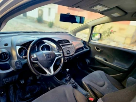 Honda Jazz ИТАЛИЯ/РЕГИСТРИРАНА/БЕЗ РЪЖДА , снимка 6