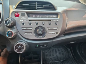 Honda Jazz ИТАЛИЯ/РЕГИСТРИРАНА/БЕЗ РЪЖДА , снимка 17