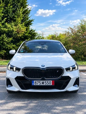 BMW i5 eDrive40* LED* HEAD UP* AMBIENT* 360* HARMAN KARDO, снимка 1