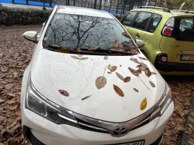 Toyota Corolla Седан, снимка 3