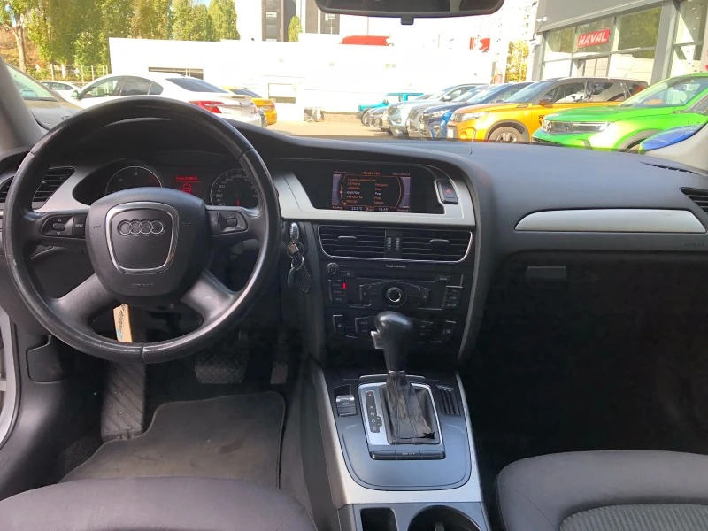 Audi A4 2.0 TDI, снимка 14 - Автомобили и джипове - 42780009