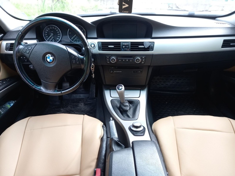 BMW 320, снимка 7 - Автомобили и джипове - 45879933