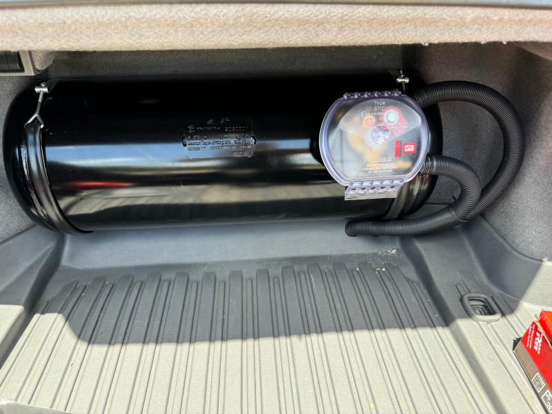 Honda Legend 3.5, снимка 7 - Автомобили и джипове - 46416725