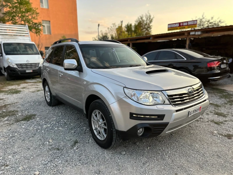 Subaru Forester 2.0D Swiss, снимка 3 - Автомобили и джипове - 47316079