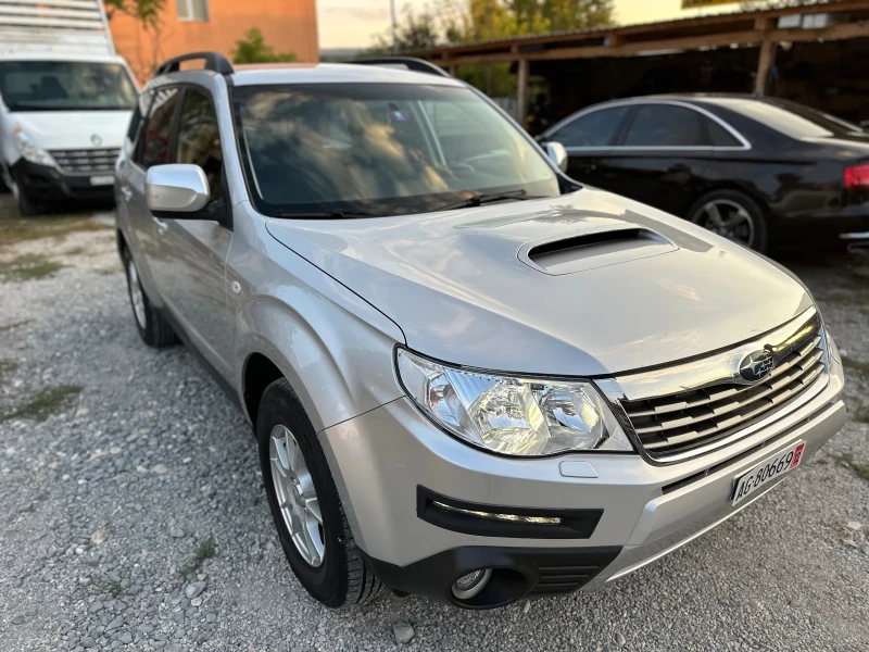 Subaru Forester 2.0D Swiss, снимка 1 - Автомобили и джипове - 47316079