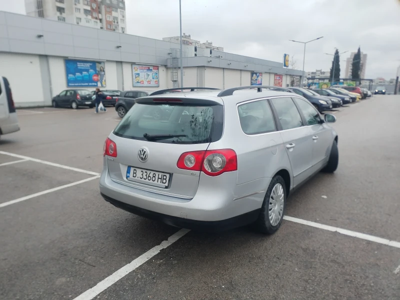 VW Passat, снимка 5 - Автомобили и джипове - 48518911