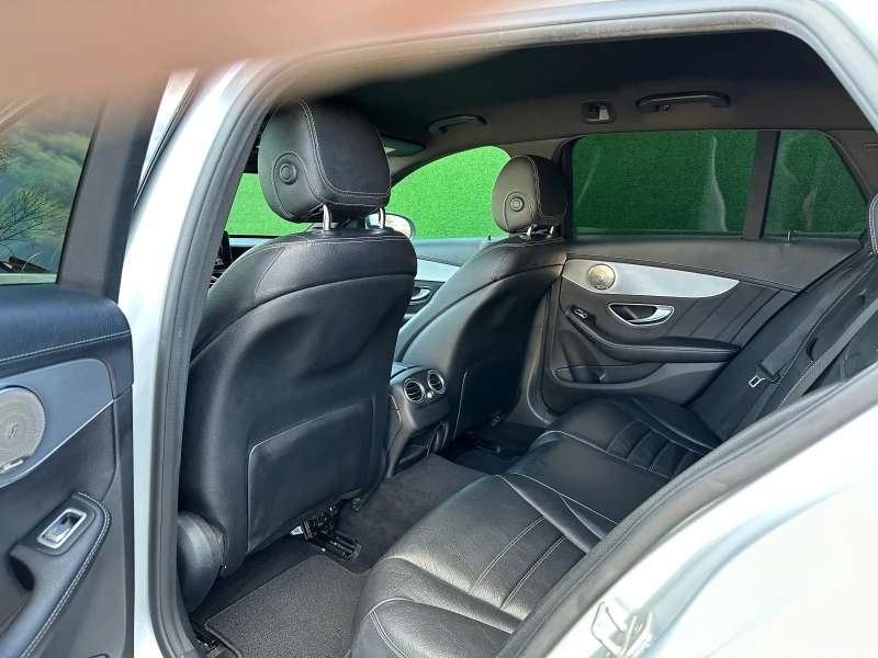 Mercedes-Benz C 250 AMG Burmester KeyLessGO Recaro ЛИЗИНГ, снимка 9 - Автомобили и джипове - 49108366