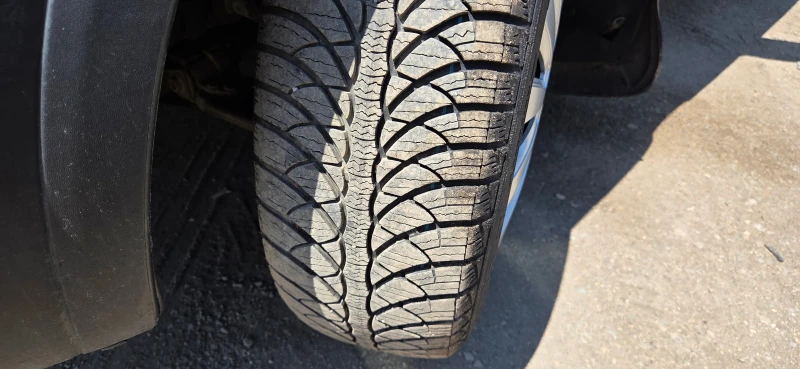 Opel Combo 1.3 MULTIJET, снимка 3 - Автомобили и джипове - 51064793