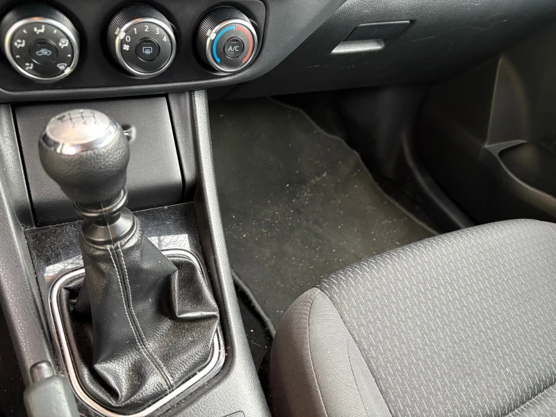 Toyota Corolla Седан