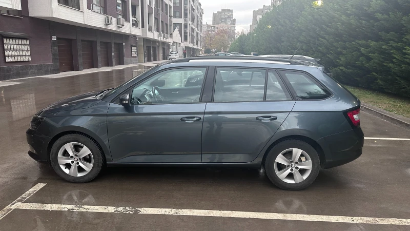 Skoda Fabia, снимка 3 - Автомобили и джипове - 52458911