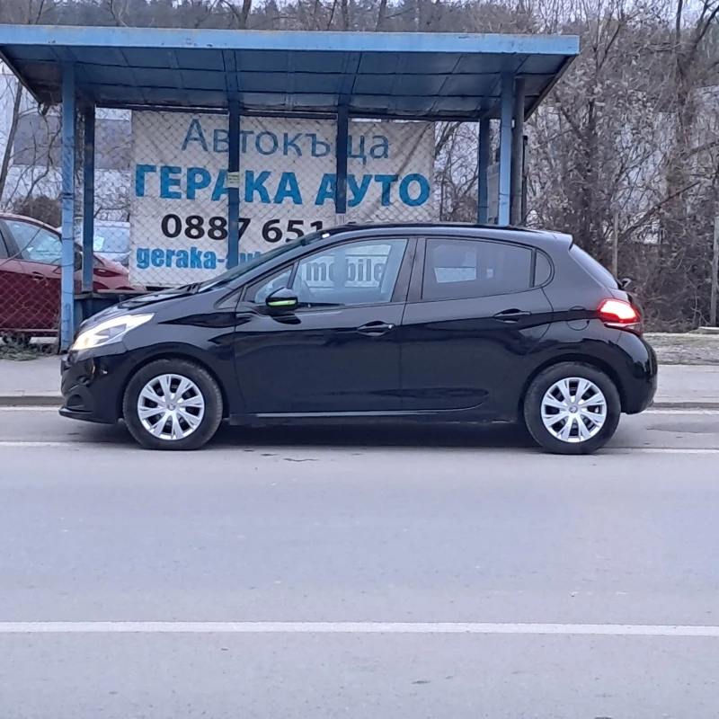 Peugeot 208  1.6 ehdi 92к.с.ЕВРО6, снимка 4 - Автомобили и джипове - 52885874