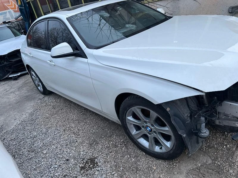 BMW 320 Бензин 4х4 , снимка 3 - Автомобили и джипове - 36277555